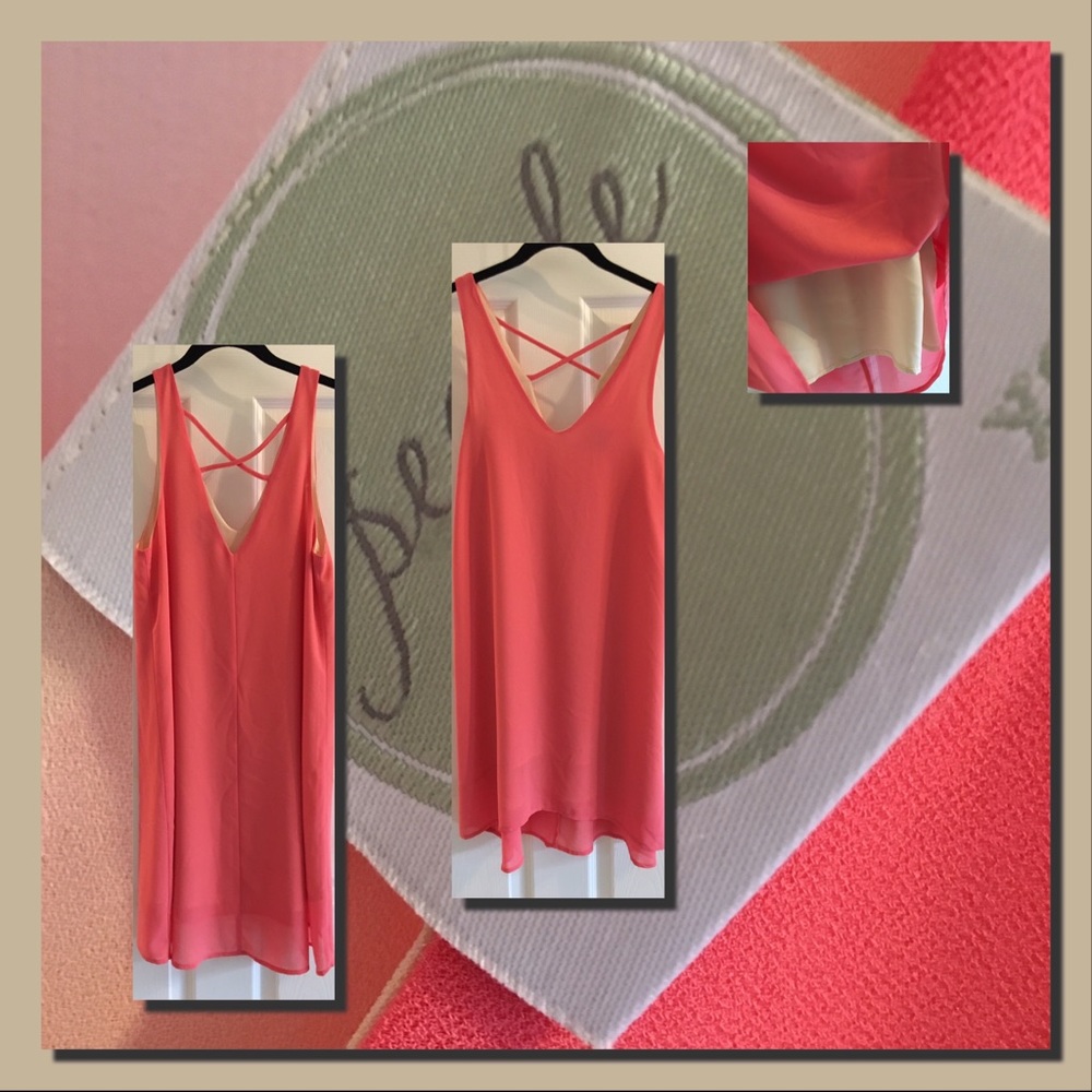 🔥New Listing🔥Sleeveless Coral Dress size XS💖